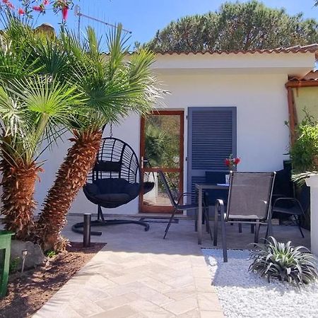La Villetta Tre Palme فاليدوريا المظهر الخارجي الصورة