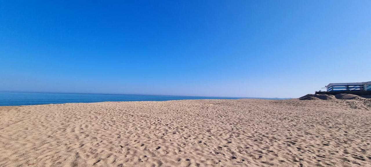 La Villetta Tre Palme فاليدوريا المظهر الخارجي الصورة