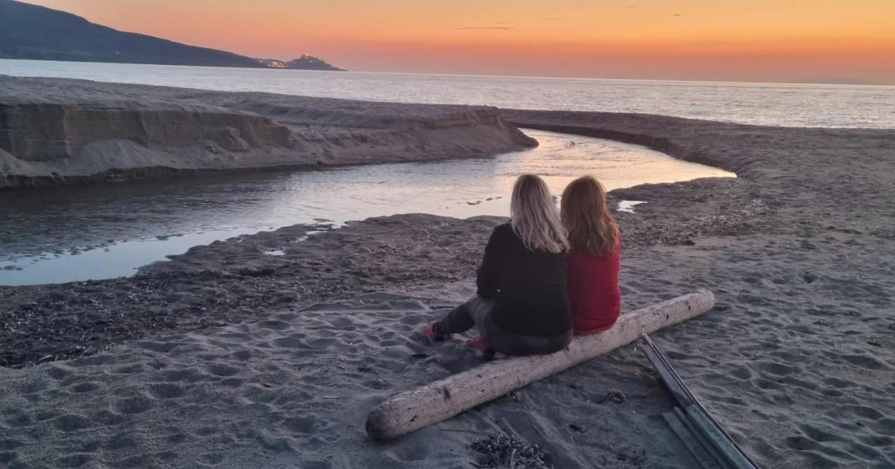 La Villetta Tre Palme فاليدوريا المظهر الخارجي الصورة